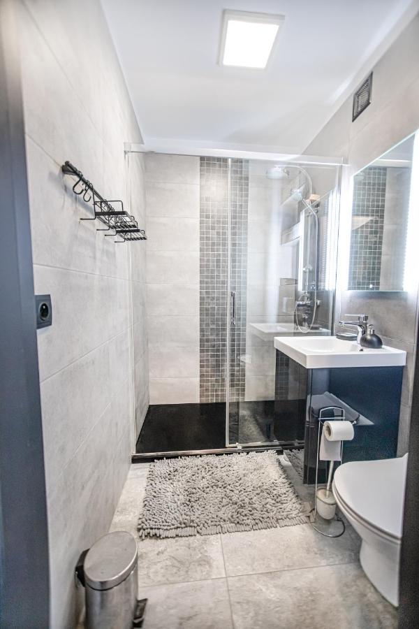 Charming Apt Next To Lazienki Park And City Center وارسو المظهر الخارجي الصورة