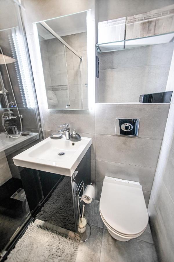 Charming Apt Next To Lazienki Park And City Center وارسو المظهر الخارجي الصورة